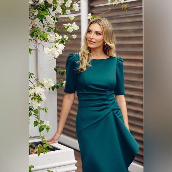 NWT XSCAPE | Hunter Green Demi 3/4 Sleeve Side Ruched Floor Length Gown 14 - Picture 4 of 14